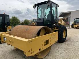 2017 Caterpillar CS66B Roller  - picture1' - Click to enlarge