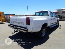 1988 GMC CHEVEROLET GM3500 4X4 DUAL CAB WELL BODY UTE - picture0' - Click to enlarge