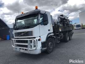 2004 Volvo FM9 - picture0' - Click to enlarge