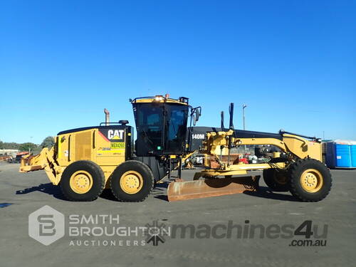 2010 CATERPILLAR 140M MOTOR GRADER