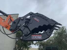 HYDRAULIC GRAPPLE BUCKET 15 TONNE SYDNEY BUCKETS - picture0' - Click to enlarge