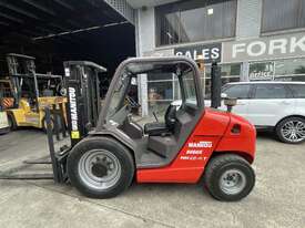 2.5 Tonne 4WD Manitou Forklift - picture0' - Click to enlarge
