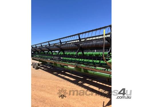 2009 John Deere 635D Combine Platforms