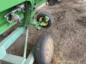 2009 John Deere 635D Combine Platforms - picture0' - Click to enlarge