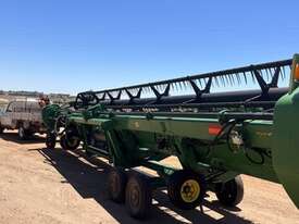 2009 John Deere 635D Combine Platforms - picture1' - Click to enlarge