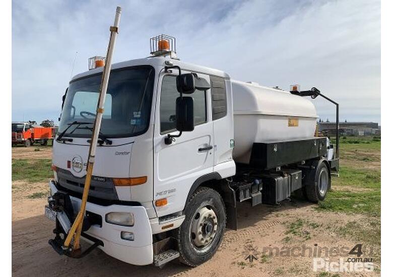 Buy Used Nissan Ud PK17 280 CONDOR Tanker Trucks In Listed On Machines4u