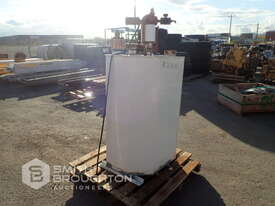 GREASE TANK & PUMP - picture0' - Click to enlarge