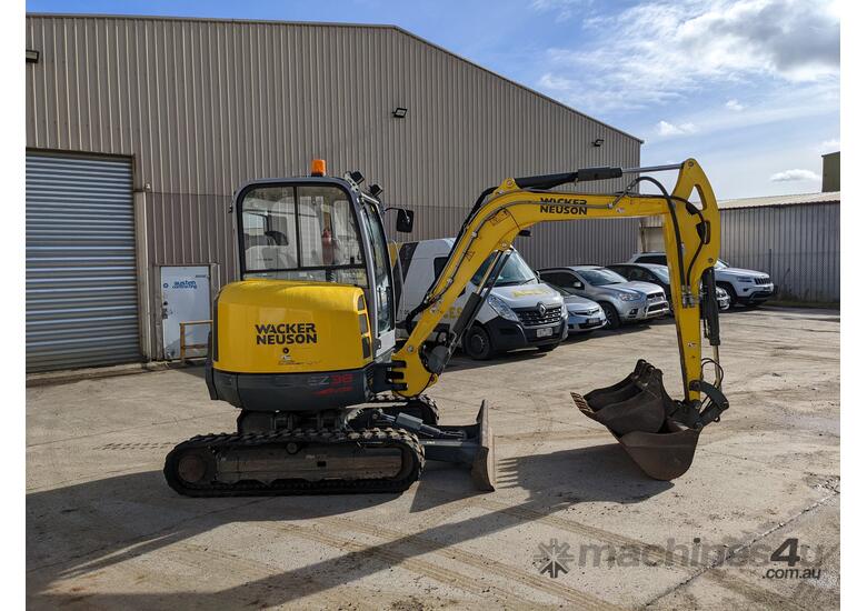 Used wacker neuson EZ38 Excavator in , Listed on Machines4u