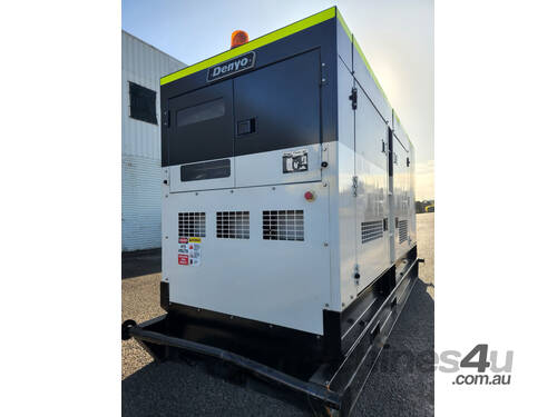 300KVA Komatsu -Denyo Japan Premium Quality Diesel Generator 