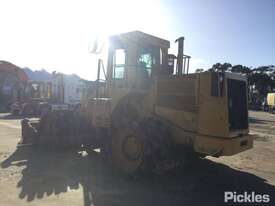 1995 Caterpillar 816B - picture2' - Click to enlarge