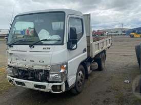 Mitsubishi Fuso - picture2' - Click to enlarge