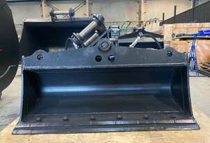 2-2.7 Ton 1000mm Excavator Tilt Bucket Komatsu