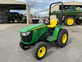 John Deere 3038E - picture1' - Click to enlarge