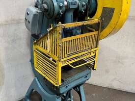 John Heine 202A Series 2 incline press 15 ton - picture0' - Click to enlarge