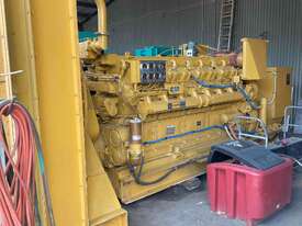 Generator Caterpillar 969kva, Low Hours - picture0' - Click to enlarge