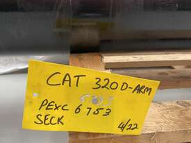 Cat 320D Arm Cylinder  - picture1' - Click to enlarge