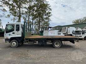 Isuzu FRR 500 Medium - picture2' - Click to enlarge