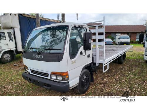 07/1998 Isuzu N8 NP 300 Series 6m Flat Tray Manual Diesel