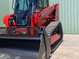 Manitou 1650 RT - X Compact Loader - picture0' - Click to enlarge