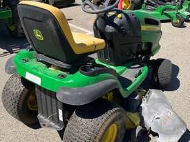 2007 John Deere LA145 Lawn Garden Tractors - picture0' - Click to enlarge