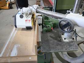 Spindle moulder with power feed - picture2' - Click to enlarge