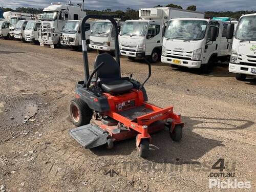 Kubota Z122RKW-AU