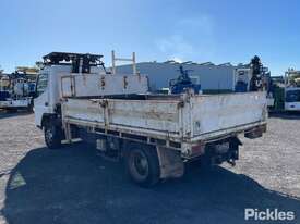 2010 Mitsubishi Canter 7/800 - picture2' - Click to enlarge