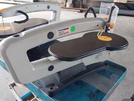 B-18V Variable Speed Scroll Saw - picture0' - Click to enlarge