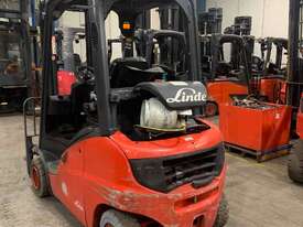 NATIONAL FORKLIFT - Linde H20 4.25m Smooth Running Side Shift Low Hours LPG  - picture0' - Click to enlarge