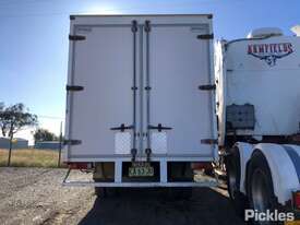 2014 Mitsubishi Fuso Canter 515 Pantech - picture2' - Click to enlarge