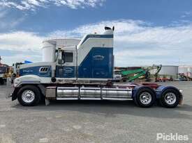 2005 Mack Superliner Prime Mover Sleeper Cab - picture2' - Click to enlarge