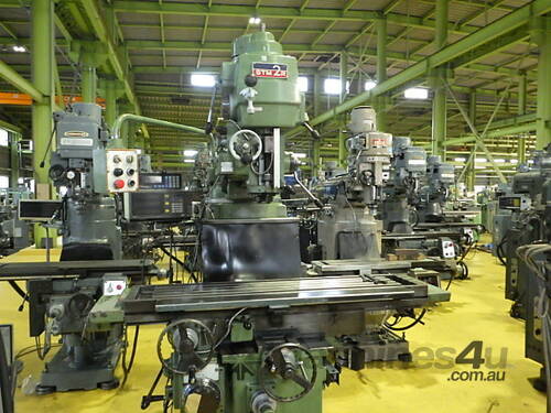 Okuma & Howa Vertical Milling machine