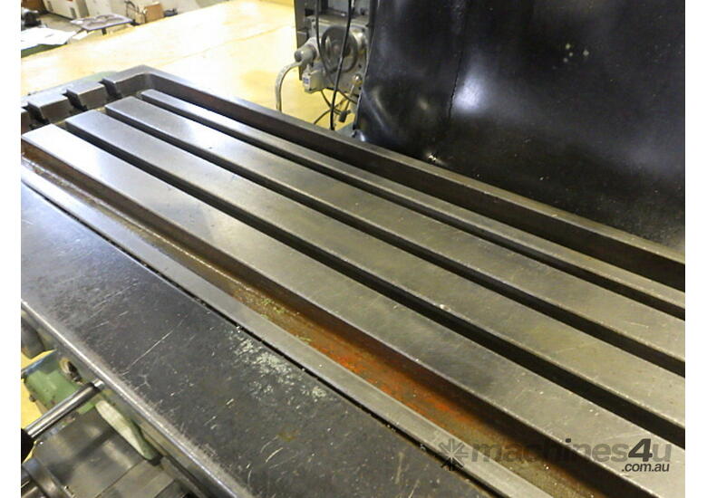 Okuma & Howa Vertical Milling machine