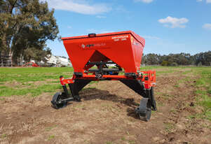 FARMTECH BAF 200 SUBSOIL VINEYARD FERTILISER SPREADER (300L)