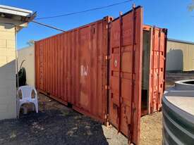 20' SHIPPING CONTAINER - picture0' - Click to enlarge