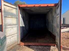 20' SHIPPING CONTAINER - picture1' - Click to enlarge