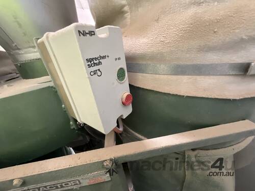 Woodfast Dust Extractor 2400