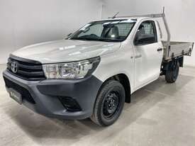 2016 Toyota Hilux Workmate - picture2' - Click to enlarge