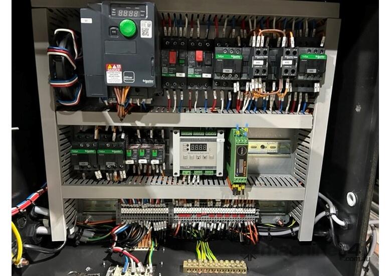 Overhead Crane MRC 1.6T Capacity: Exclusive Australian Distributor