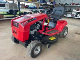 BRAND NEW COX STOCKMAN CTH15B32 RIDE-ON LAWN MOWER - picture0' - Click to enlarge