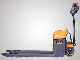 Hyundai All-Terrain Pallet Jack 1.6T Model: 16UPT - picture2' - Click to enlarge