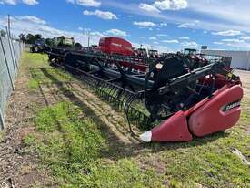 2017 Case IH 3152 Draper Front - picture0' - Click to enlarge