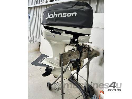 JOHNSON 90 HP BOAT MOTOR