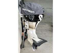 JOHNSON 90 HP BOAT MOTOR - picture0' - Click to enlarge