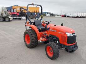 Kubota L3200 - picture0' - Click to enlarge