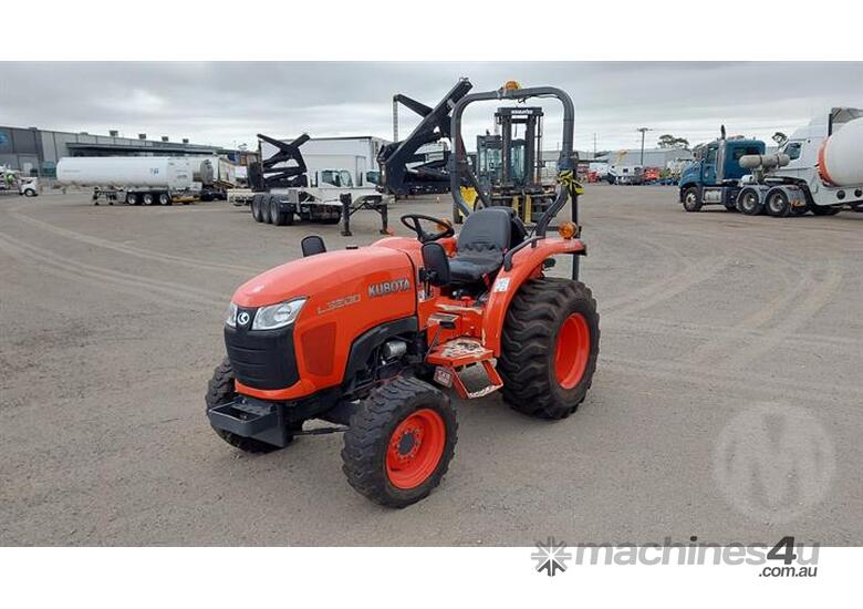 Used Kubota L3200 4WD Tractors 0-79hp In , - Listed On Machines4u