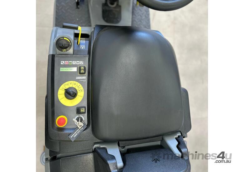 caption Karcher Ride on Floor Scrubber 75cm Disc Head B90 R