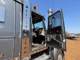 2013 Western Star FXT4900 Constellation - picture2' - Click to enlarge
