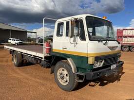 Hino FF   4x2 Tray Truck - picture2' - Click to enlarge