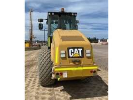 2017 CATERPILLAR CS56B VIBRATING ROLLER - picture2' - Click to enlarge